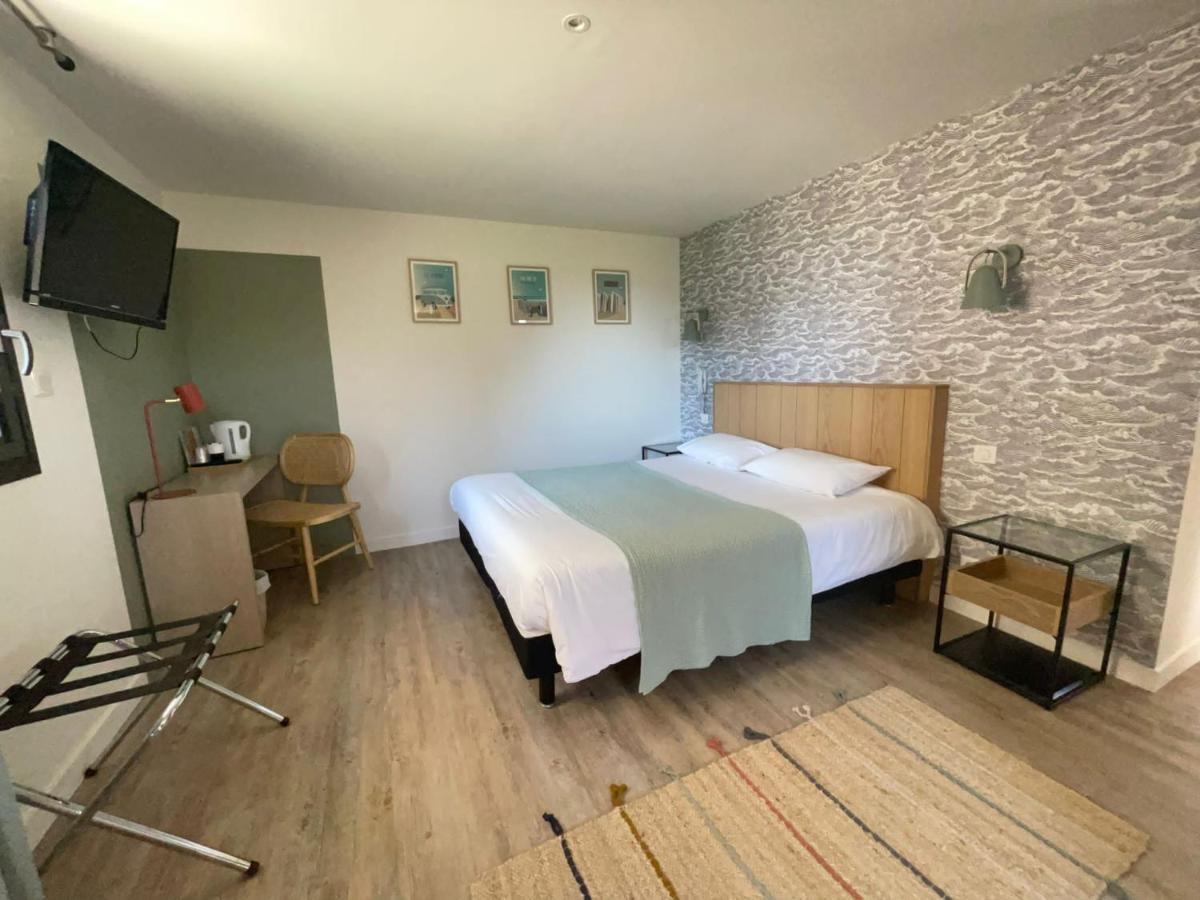 פלוגונבלי Logis Hotel Du Large מראה חיצוני תמונה